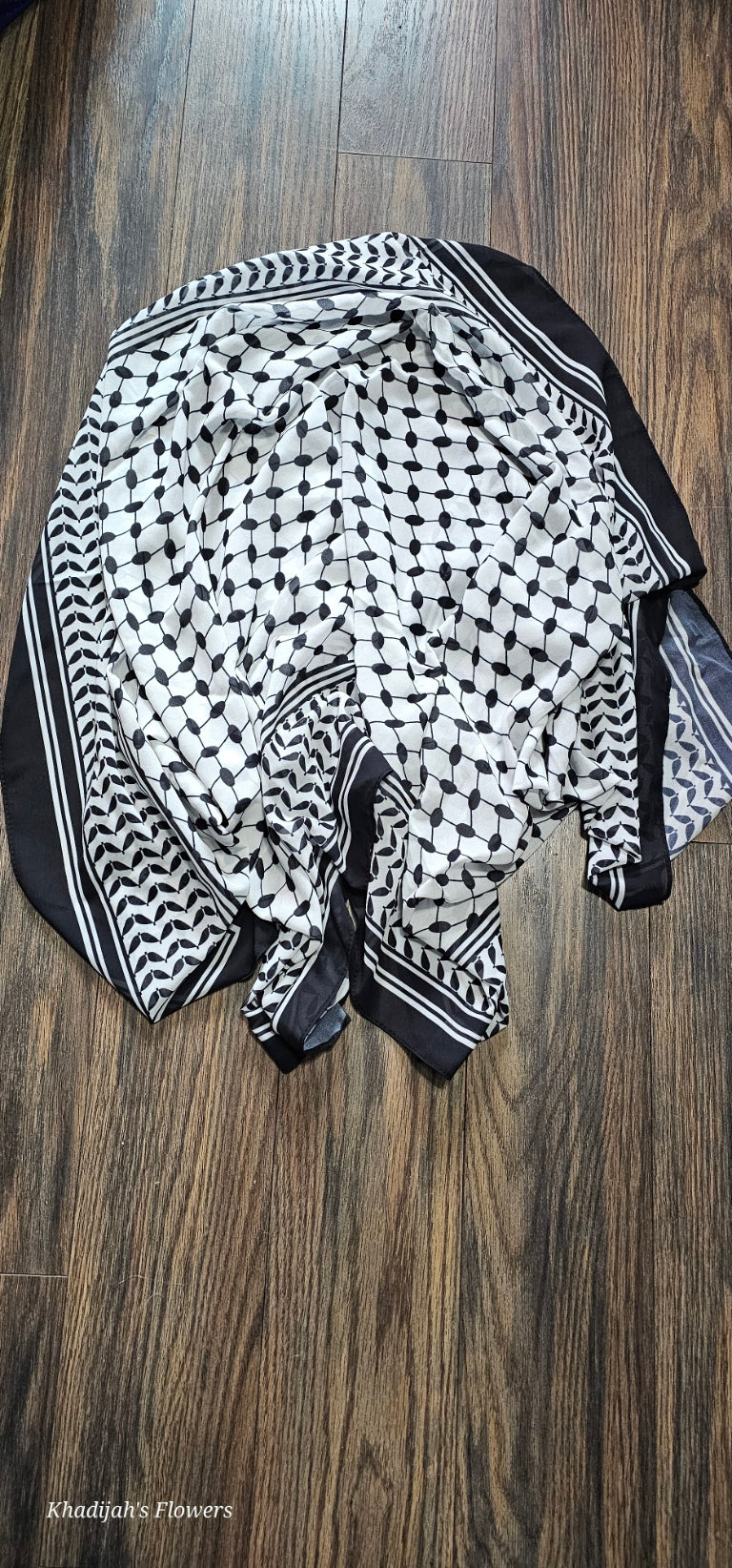 Keffiyeh Scarf